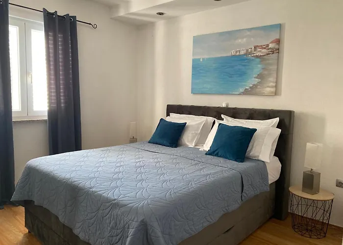 Apartment Tina