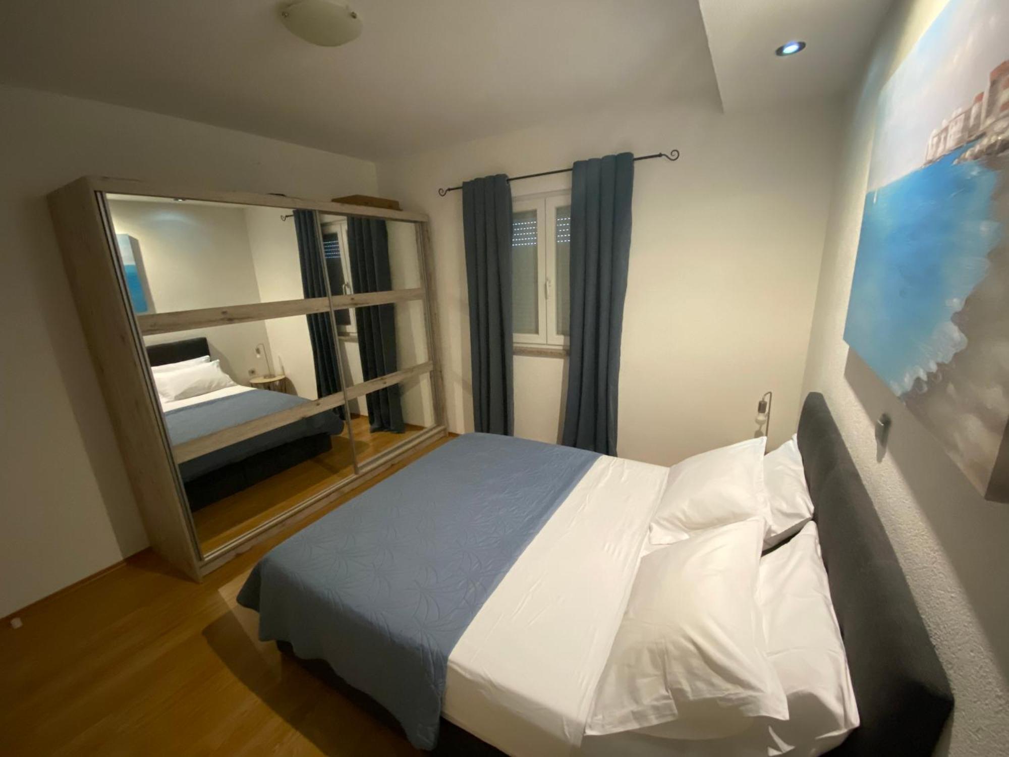 Apartment Tina Rogoznica (Sibenik-Knin)